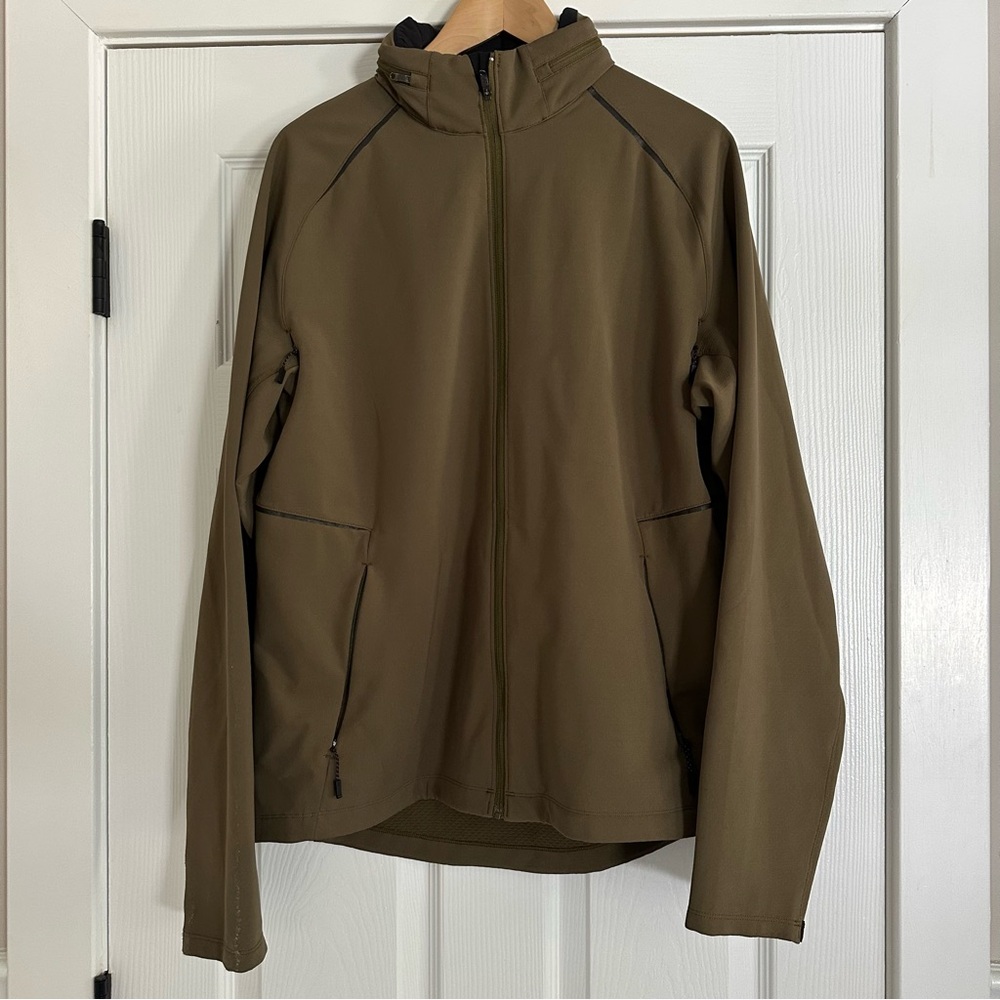 Lululemon athletic lightweight coat, Large